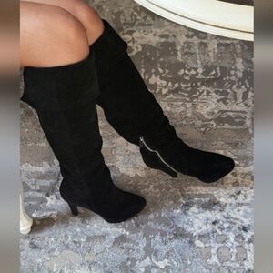 1329- MICHAEL Michael Kors Over The Knee Suede Boots Size 8 M